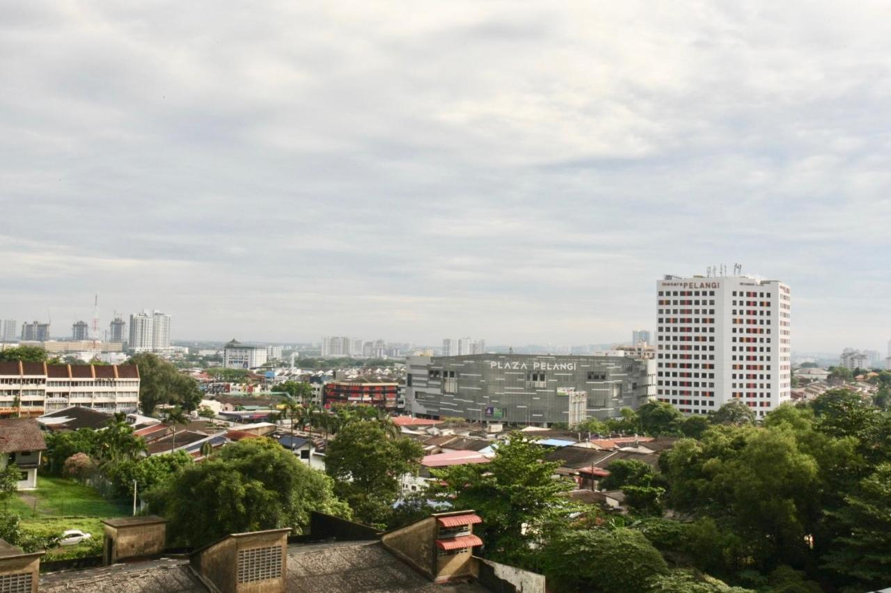 Twin Galaxy Residences 1+1 Homestay @ Johor Bahru Exterior photo